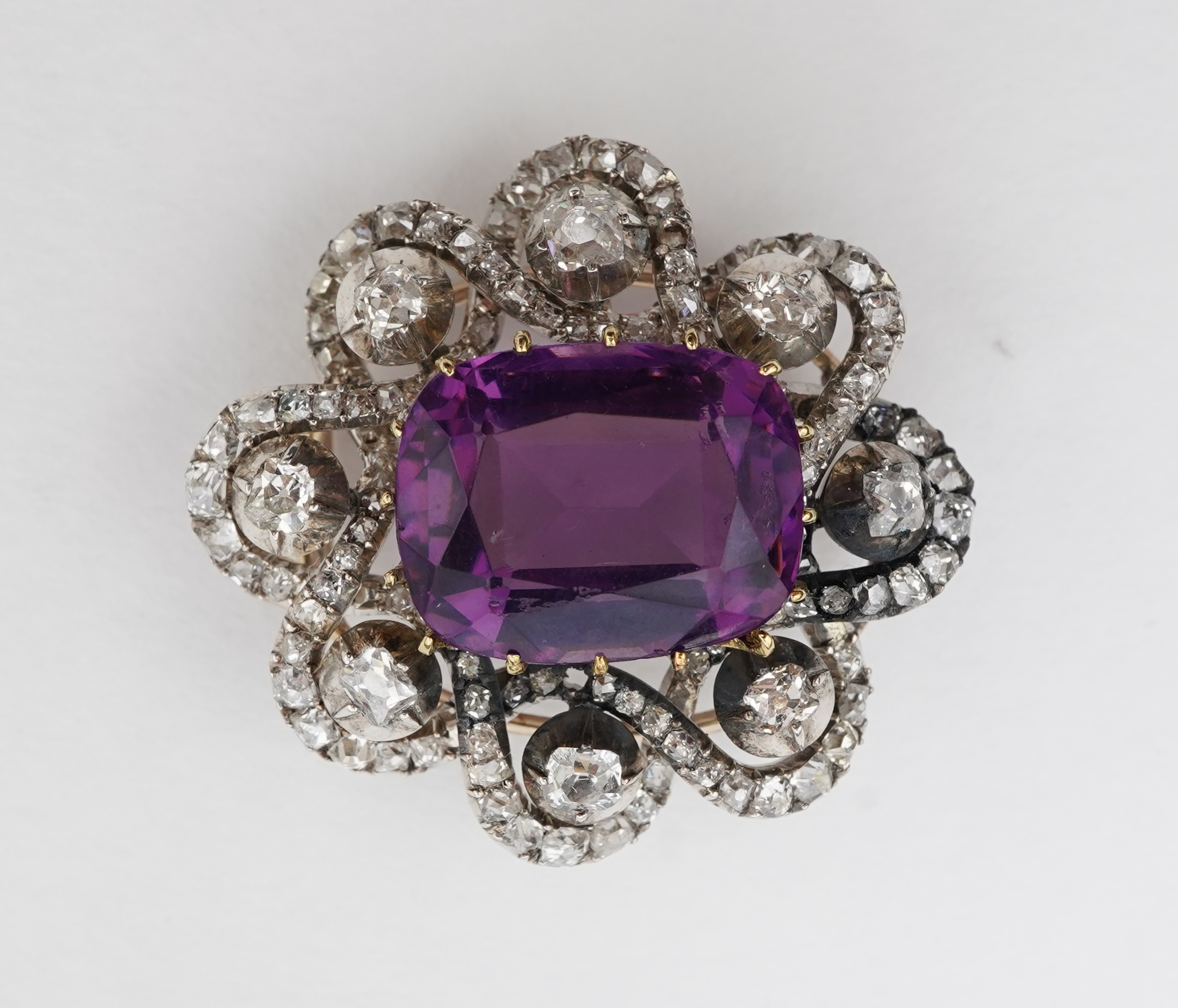 An attractive Victorian amethyst and diamond brooch, second half 19th century
